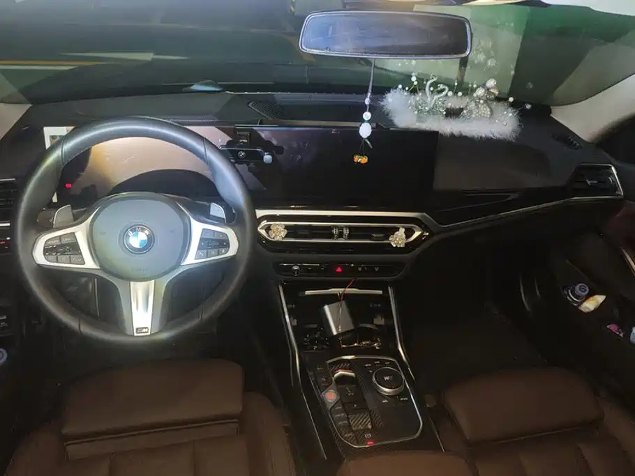 BMW 3 Series — миниатюра 12