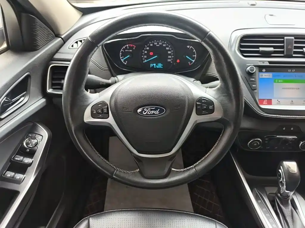 Ford Escort — миниатюра 11