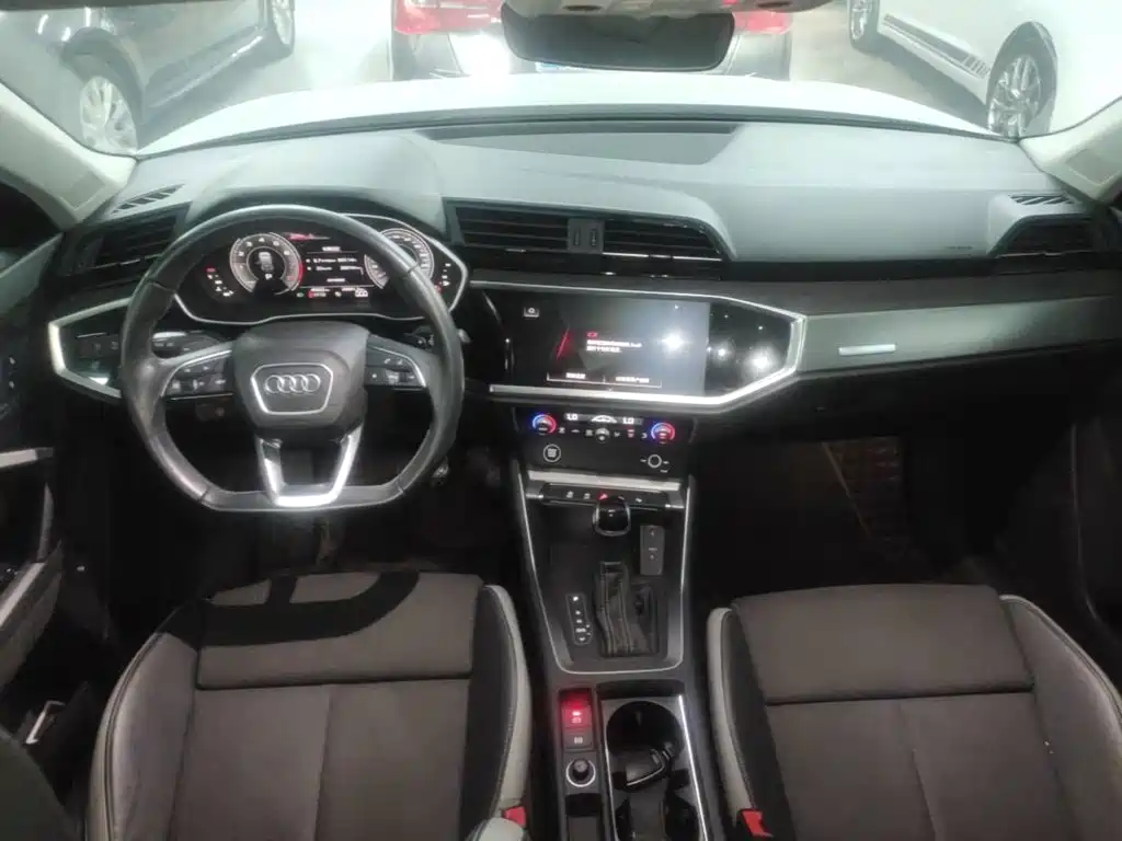 Audi Q3 — миниатюра 10