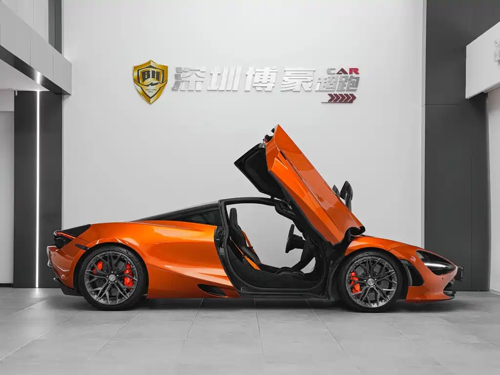 McLaren 720S — миниатюра 4