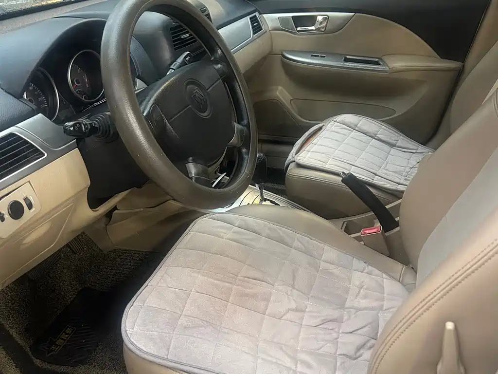 Buick Excelle — миниатюра 4