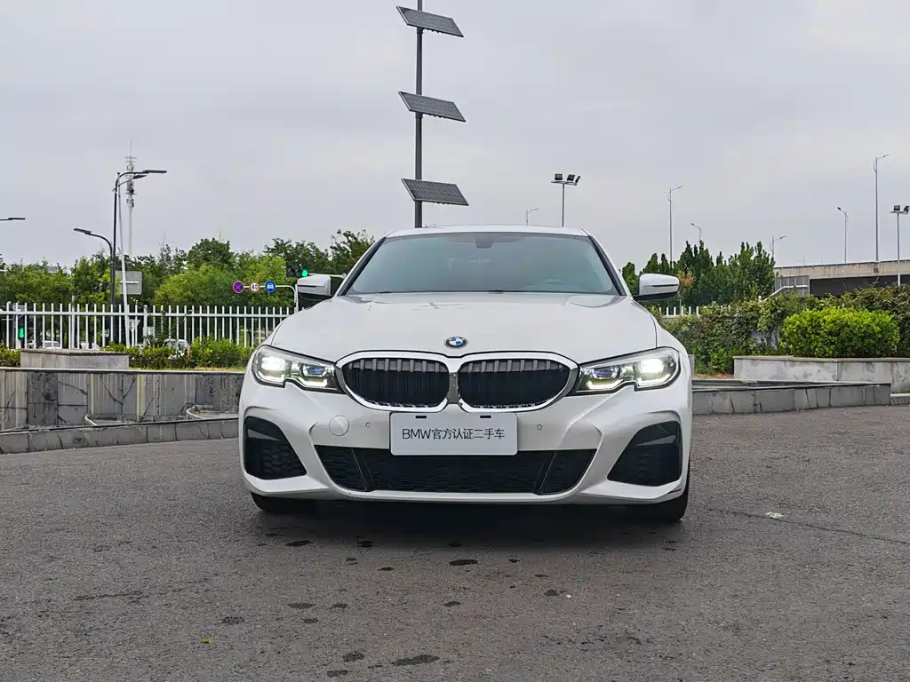 BMW 3 Series — миниатюра 2
