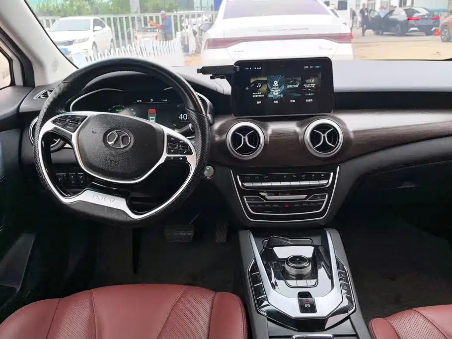 BAIC EU5 — миниатюра 12