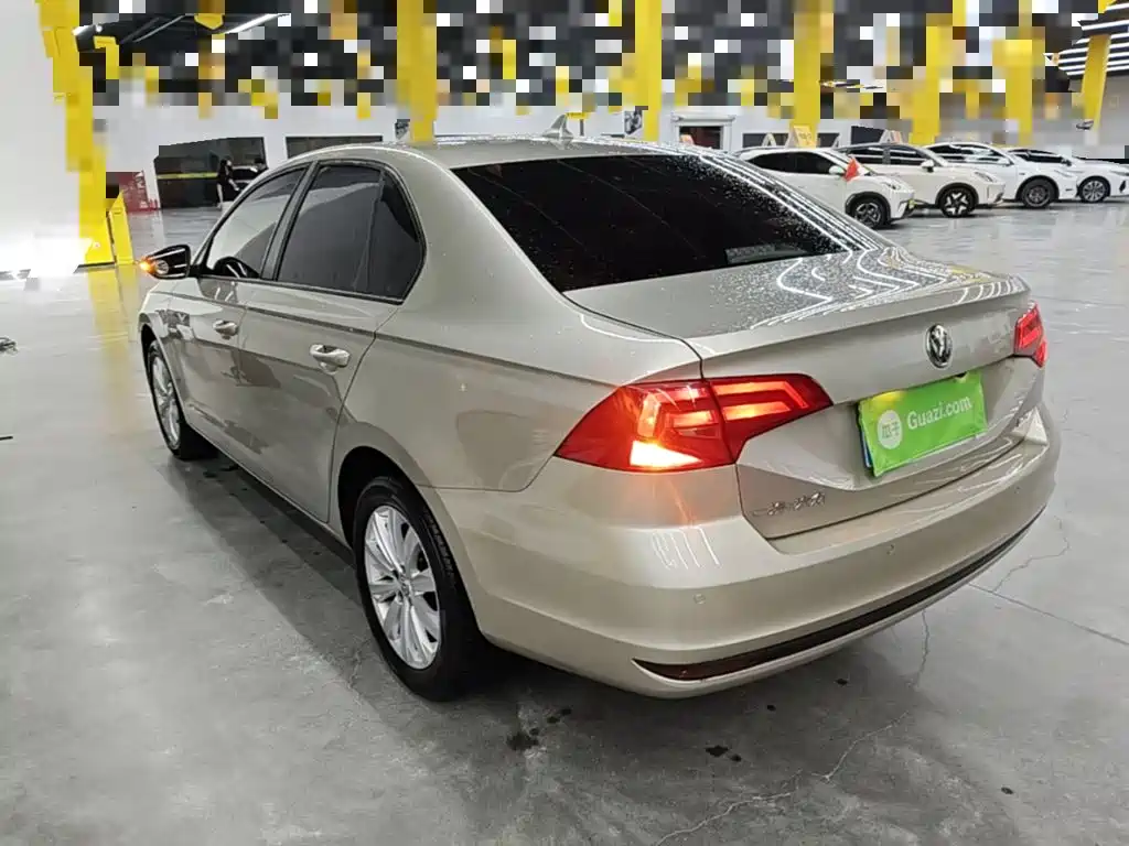 Volkswagen Bora — миниатюра 5
