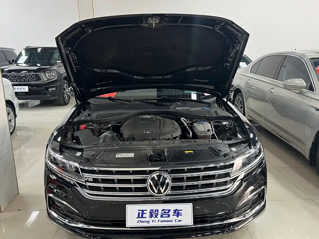VOLKSWAGEN HUIANG