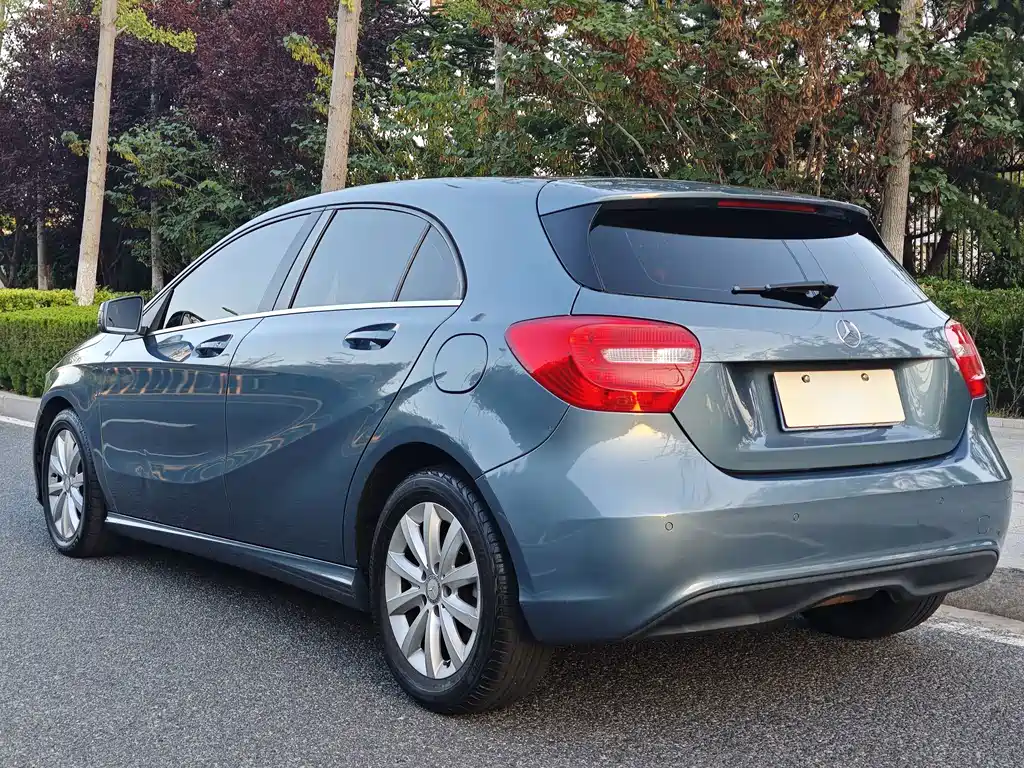 Mercedes-Benz A-Class (Import) — миниатюра 5