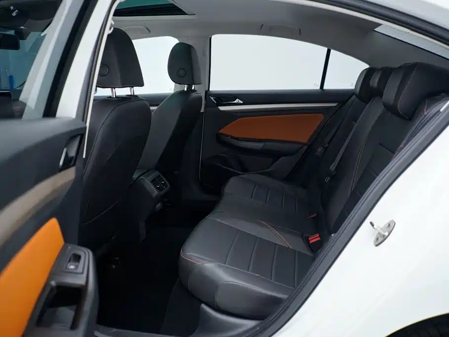 Volkswagen Bora 200TSI DSG Joy Travel PRO Edition, фото 6