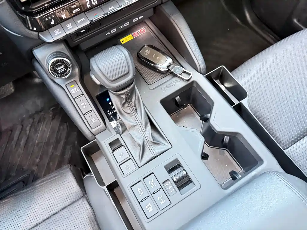Toyota Prado — миниатюра 21