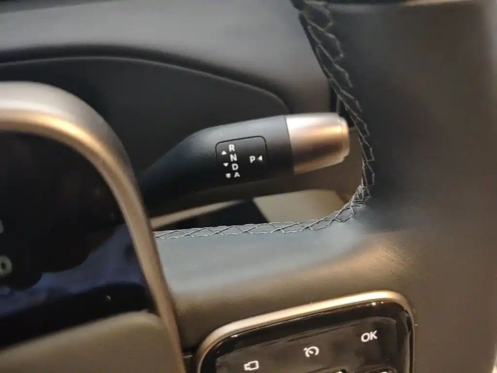 Li Auto Li MEGA — миниатюра 14