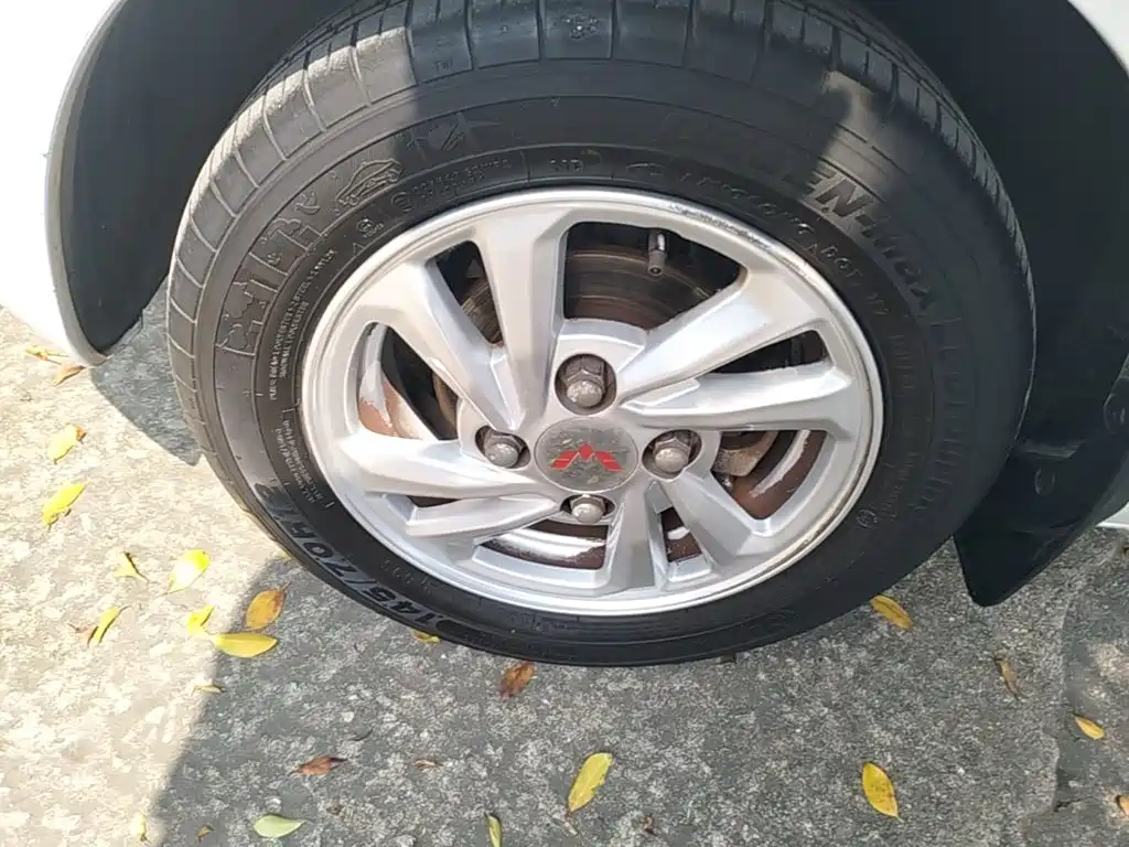 Wuling MINIEV — миниатюра 23