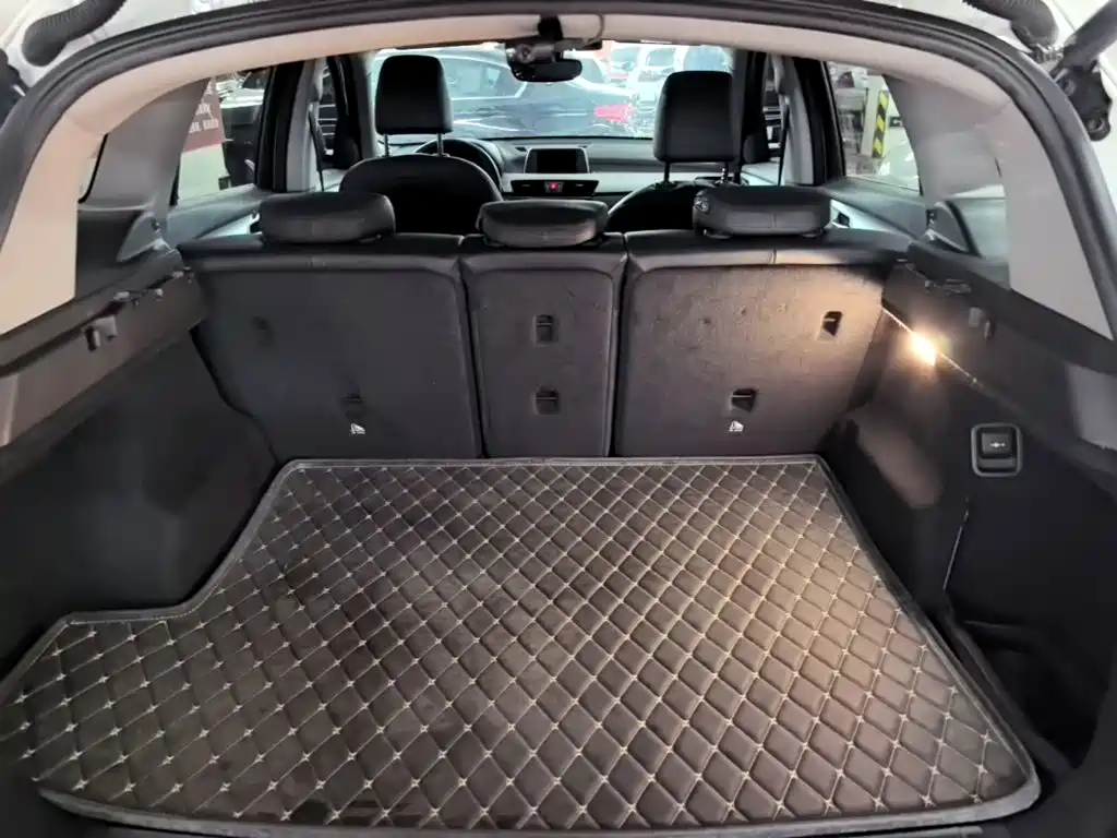 BMW X1 — миниатюра 19