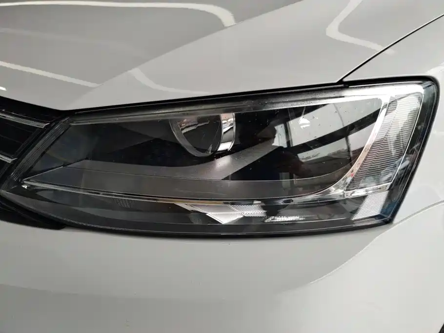 Volkswagen Sagitar — миниатюра 5