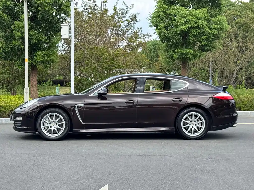 Porsche Panamera — миниатюра 29