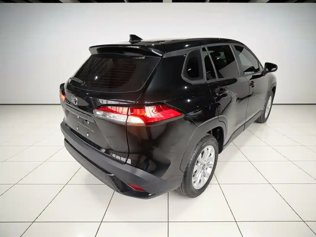 Toyota Frontlander — миниатюра 5