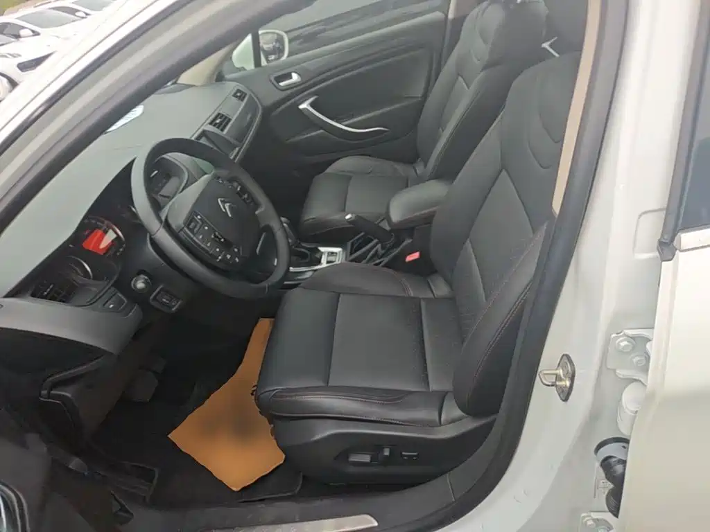 Citroen C5 — миниатюра 15