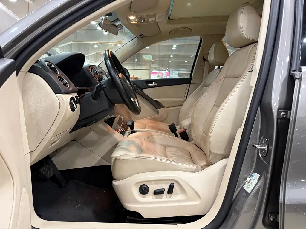 Volkswagen Tiguan — миниатюра 9