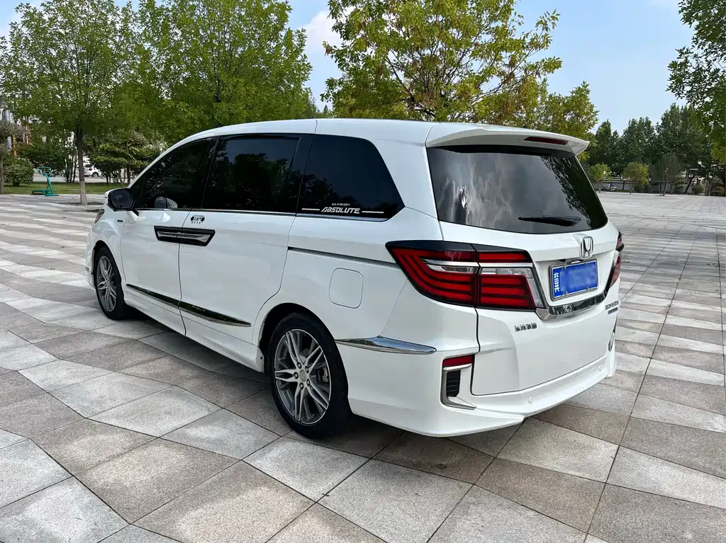 Honda Elysion — миниатюра 4
