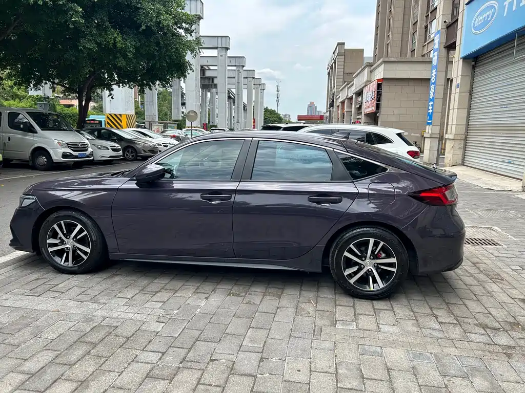 Honda Civic — миниатюра 9