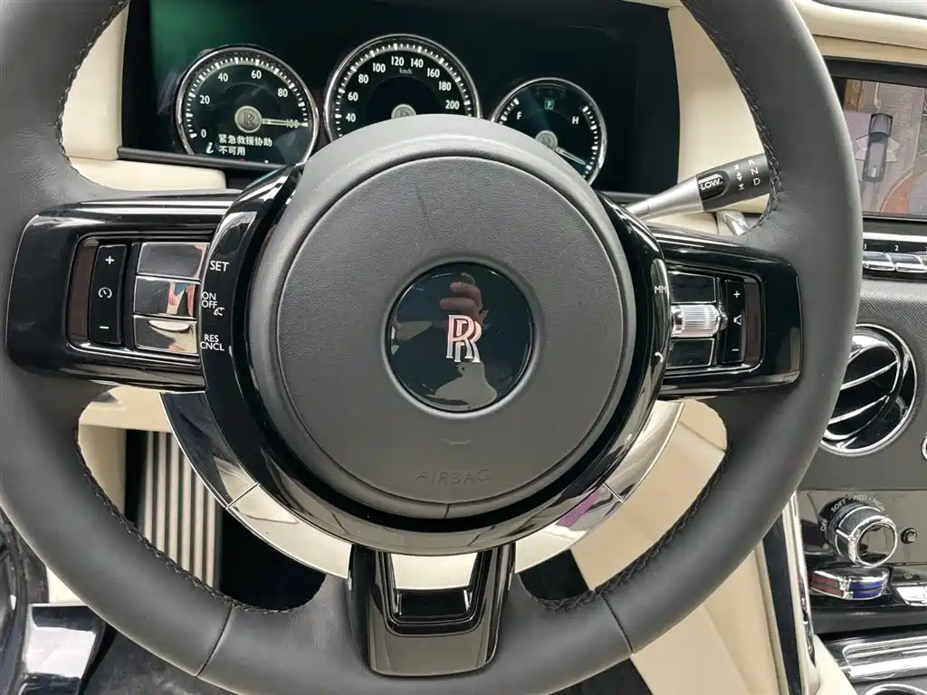 ROLLS-ROYCE CULLINAN