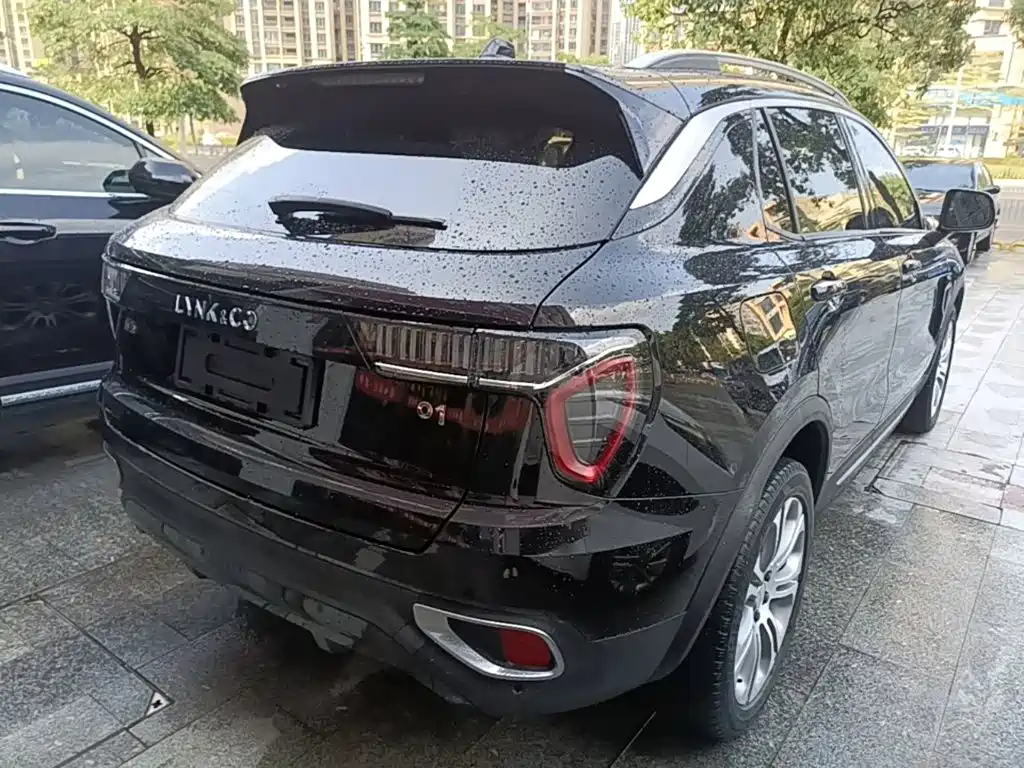 Lynk & Co 01 — миниатюра 7