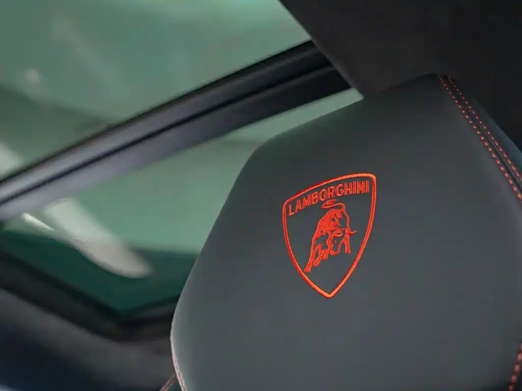 Lamborghini Urus — миниатюра 15