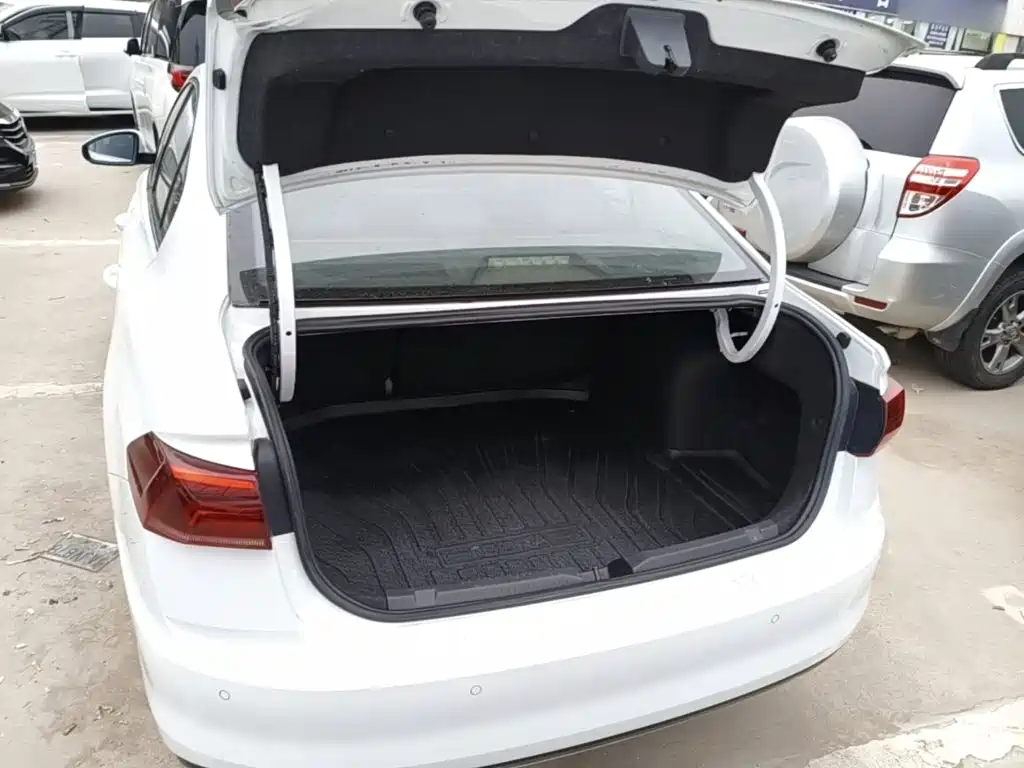 Volkswagen Bora — миниатюра 19