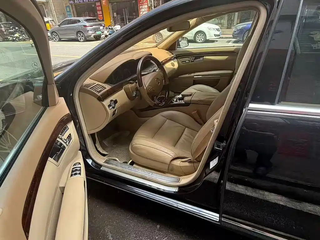 Mercedes-Benz S-Class — миниатюра 9