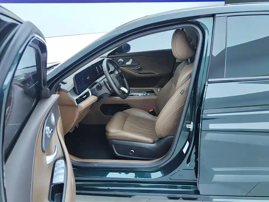 Chery Arrizo 8 8 2023 2.0T DCT