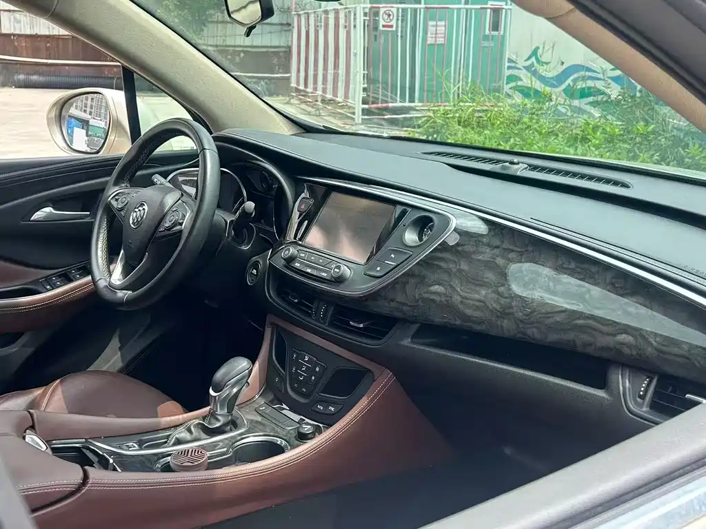 Buick Envision Plus — миниатюра 13