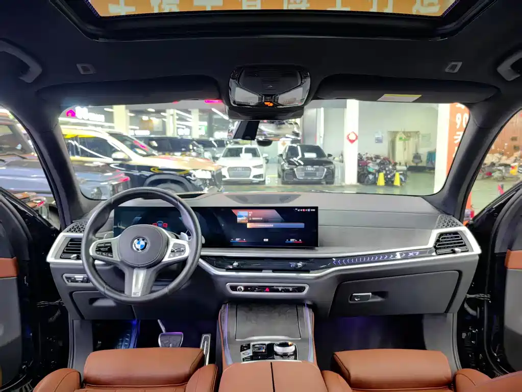 BMW X7 2023 xDrive40i Premium Luxury
