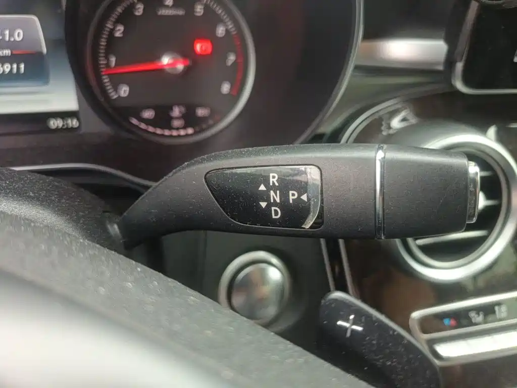 Mercedes-Benz GLC — миниатюра 10
