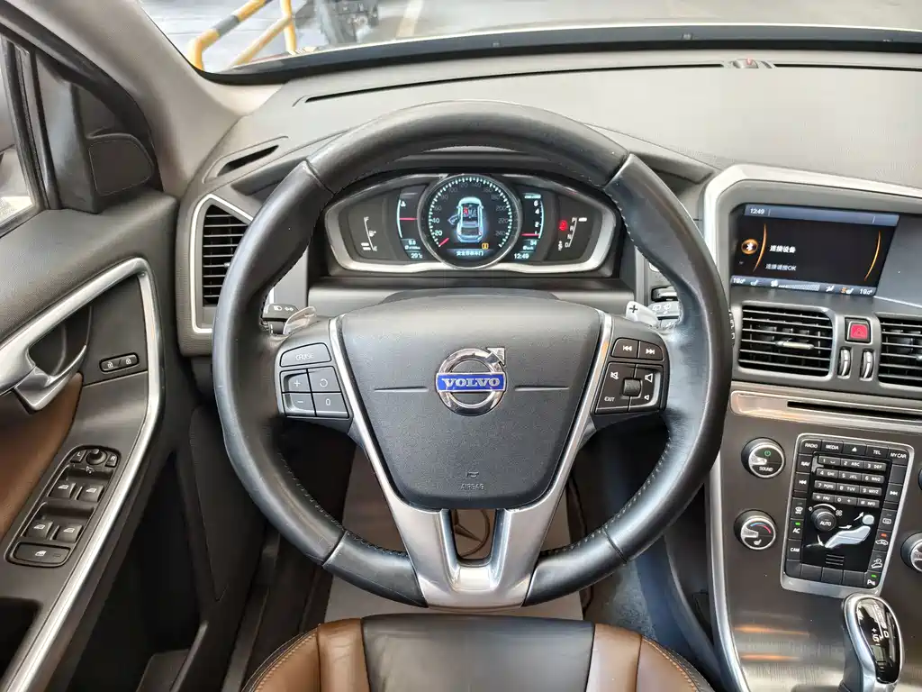 Volvo XC60 (Import) — миниатюра 15