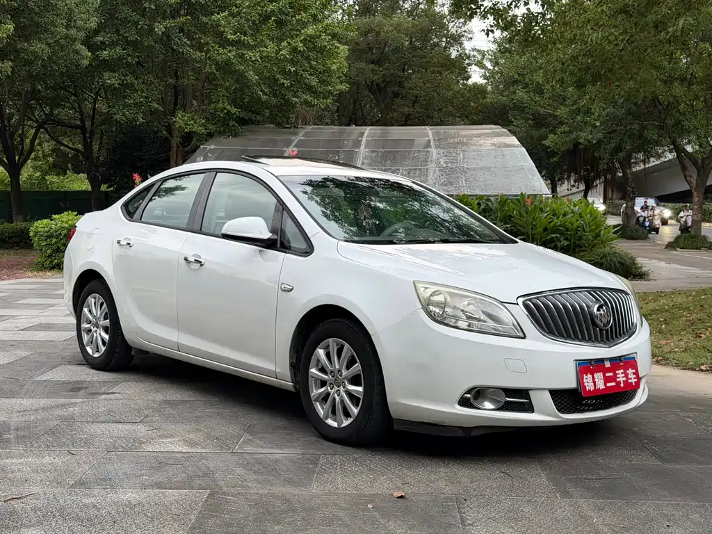 Buick Excelle — миниатюра 4