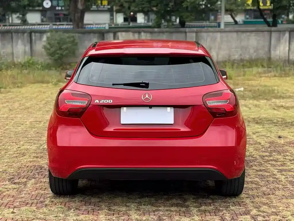 Mercedes-Benz A-Class (Import) — миниатюра 8