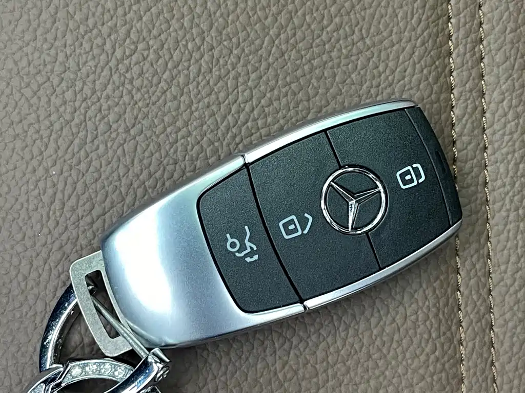 Mercedes-Benz EQA — миниатюра 15