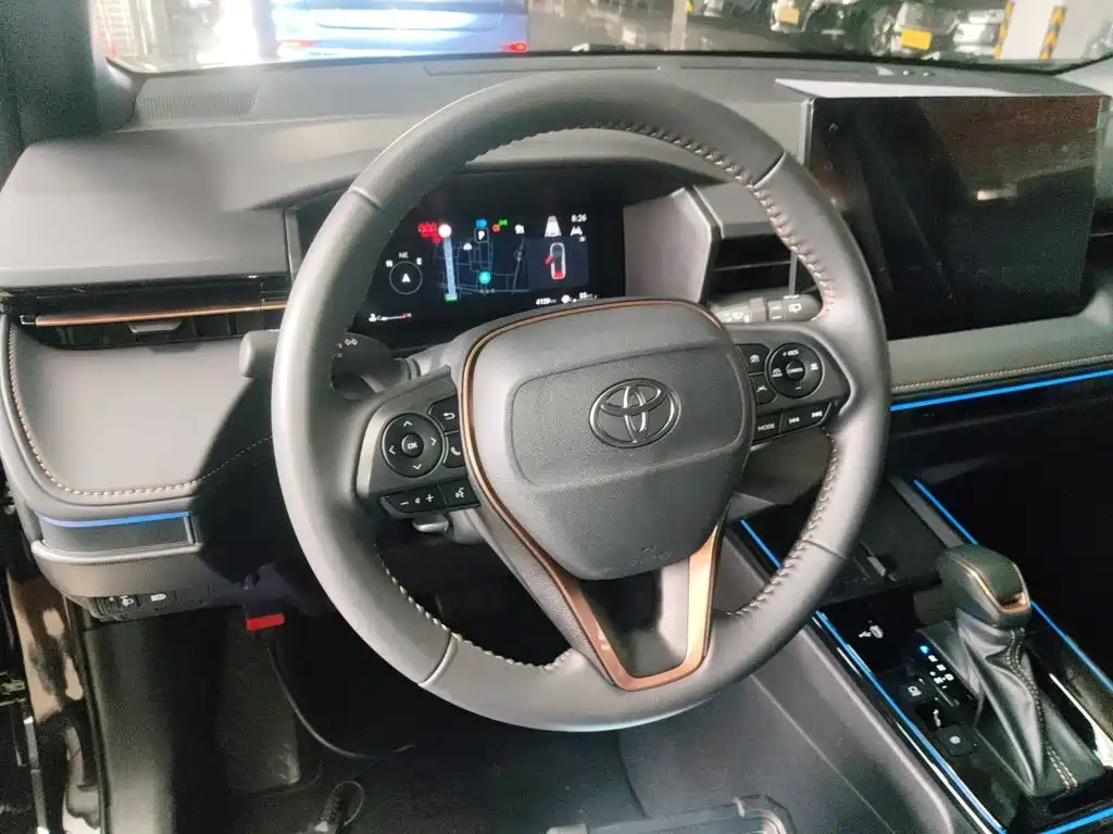 Toyota Frontlander 2026 2.0L CVT Luxury