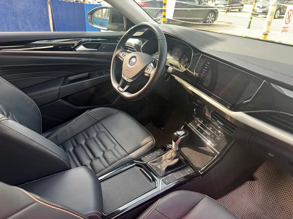 Volkswagen Passat — миниатюра 11