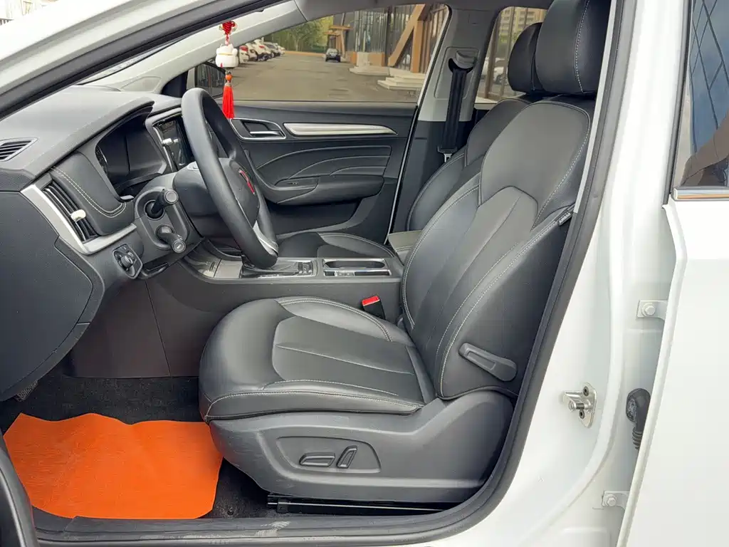 Roewe i6 Classic — миниатюра 9