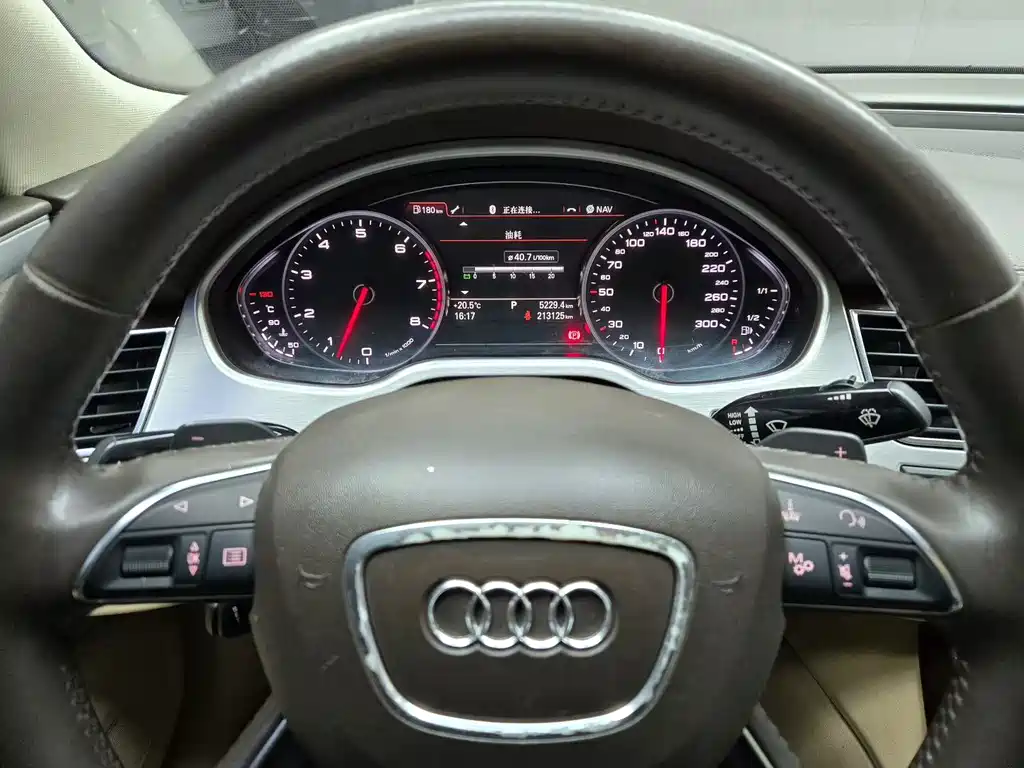 Audi A8 2011 A8L 3.0 TFSI quattro Luxury (245kW