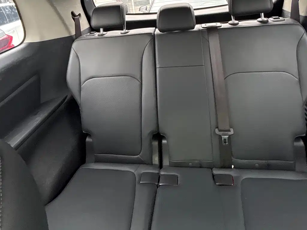 SAIC MAXUS CHASE G50