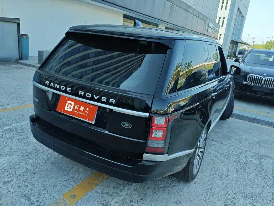 Land Rover Range Rover — миниатюра 4