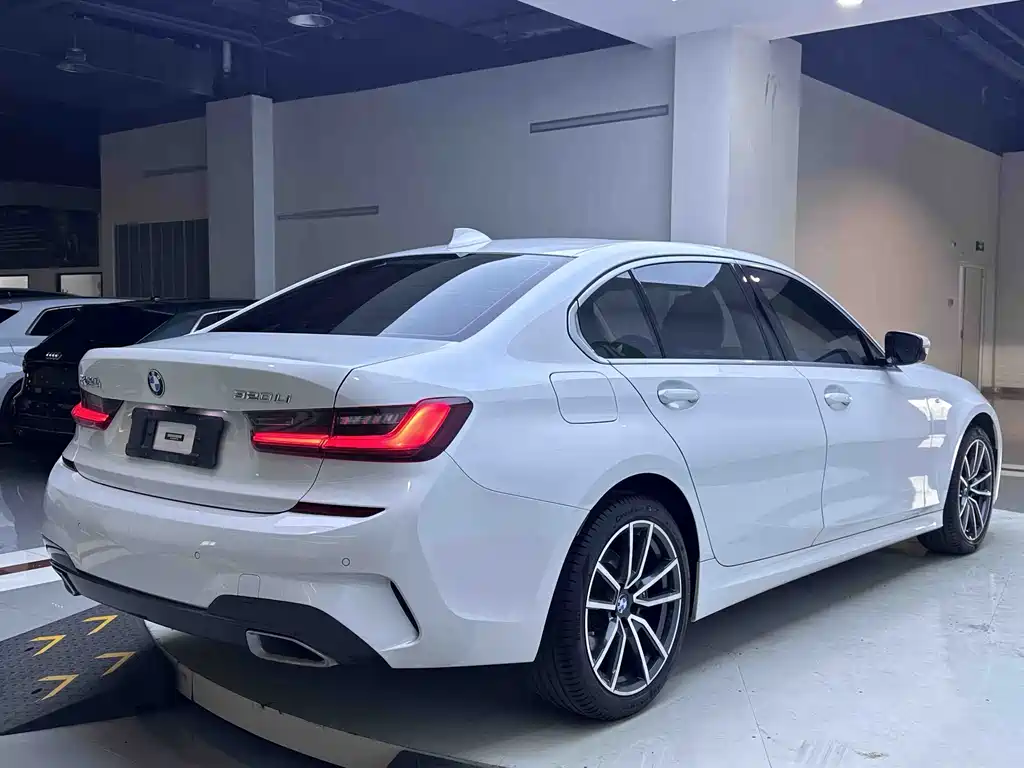 BMW 3 Series 3 2022 320Li M Sport