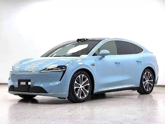 AITO WISDOM WORLD R7 2025