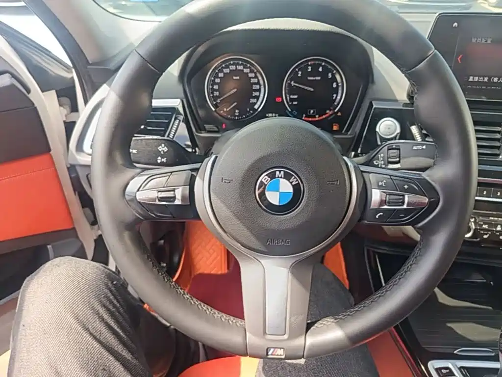 BMW 1 Series — миниатюра 11