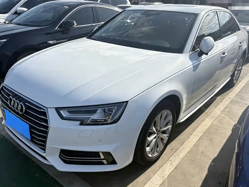 Купить Audi A4L