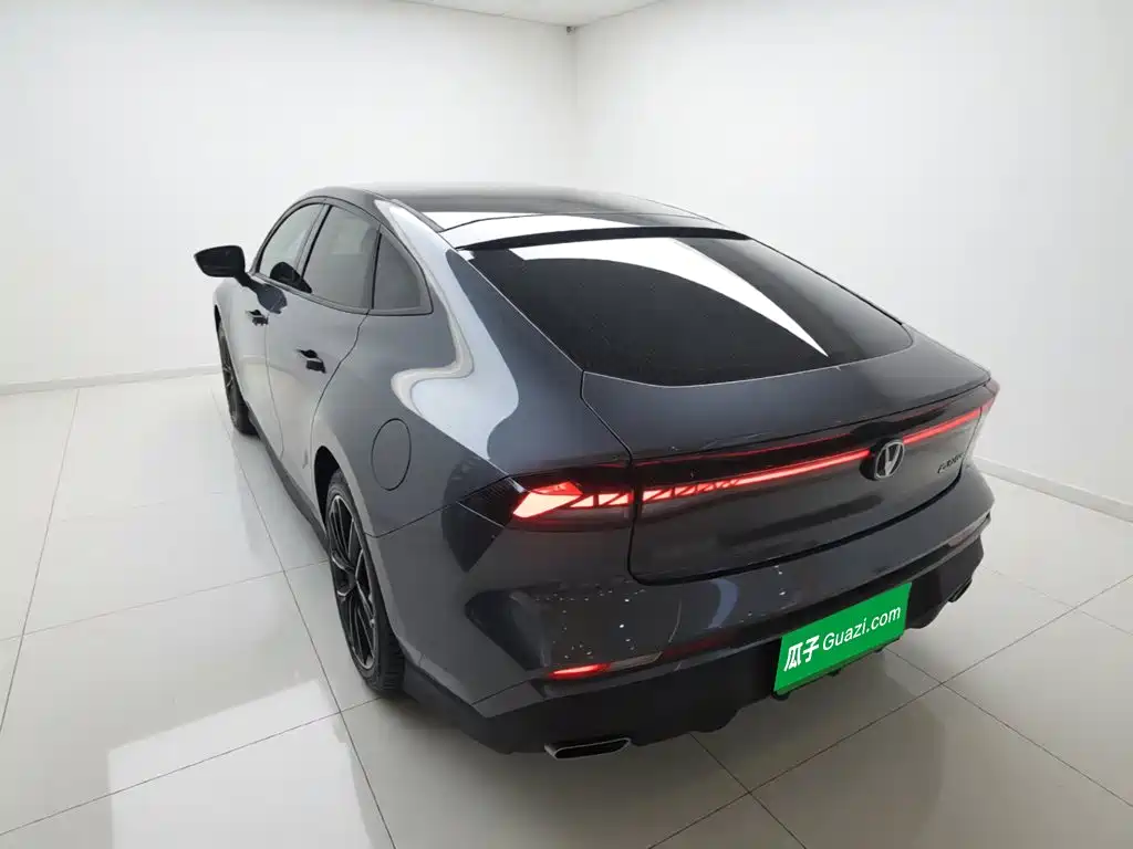 Changan UNI-V 2024 1.5T Luxury
