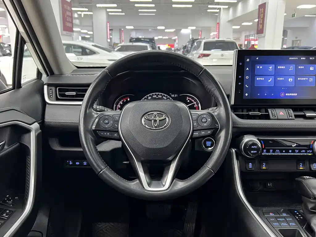 TOYOTA RAV4 RONGFANG