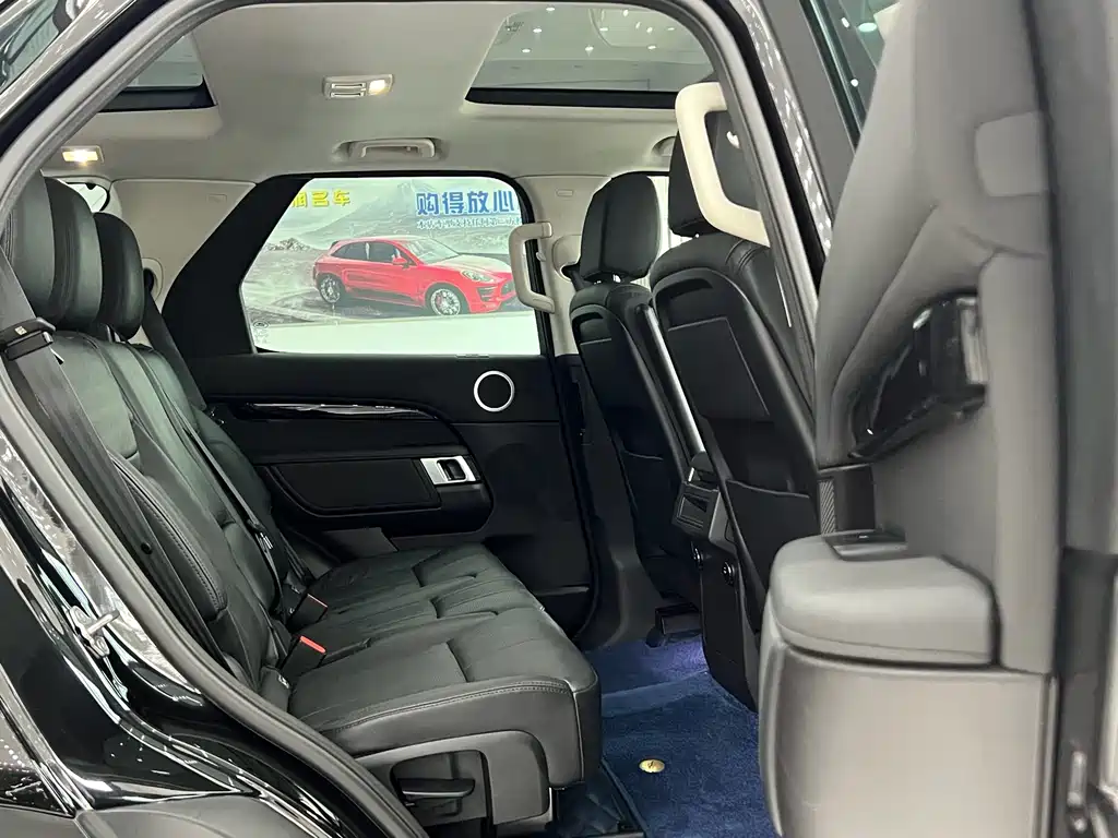 Land Rover Discovery — миниатюра 8