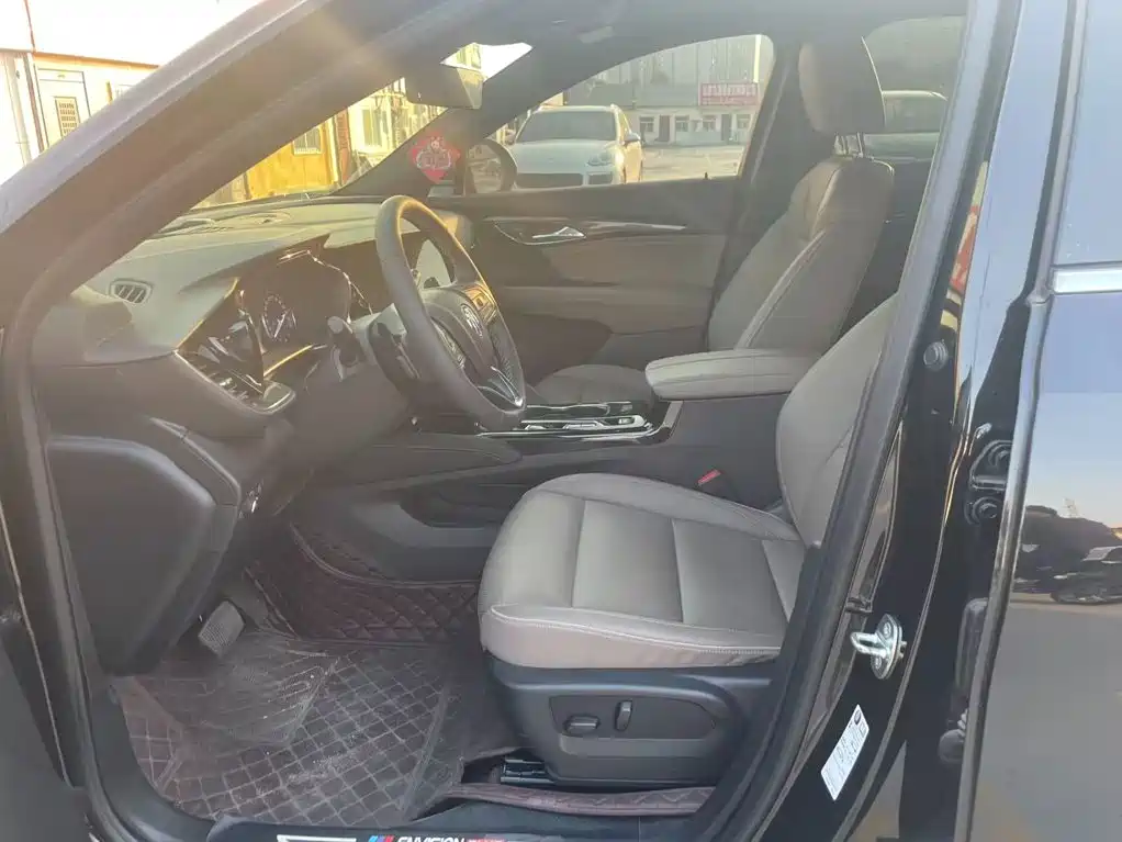 Buick Envision Plus — миниатюра 9