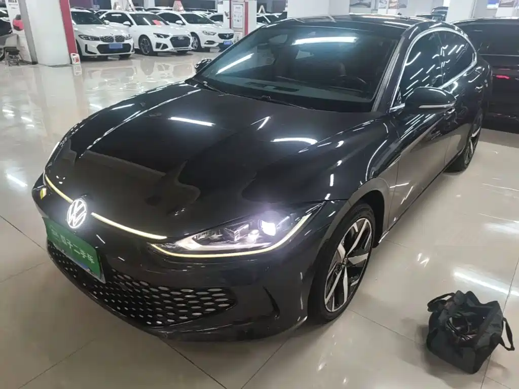 Volkswagen Lamando — миниатюра 2